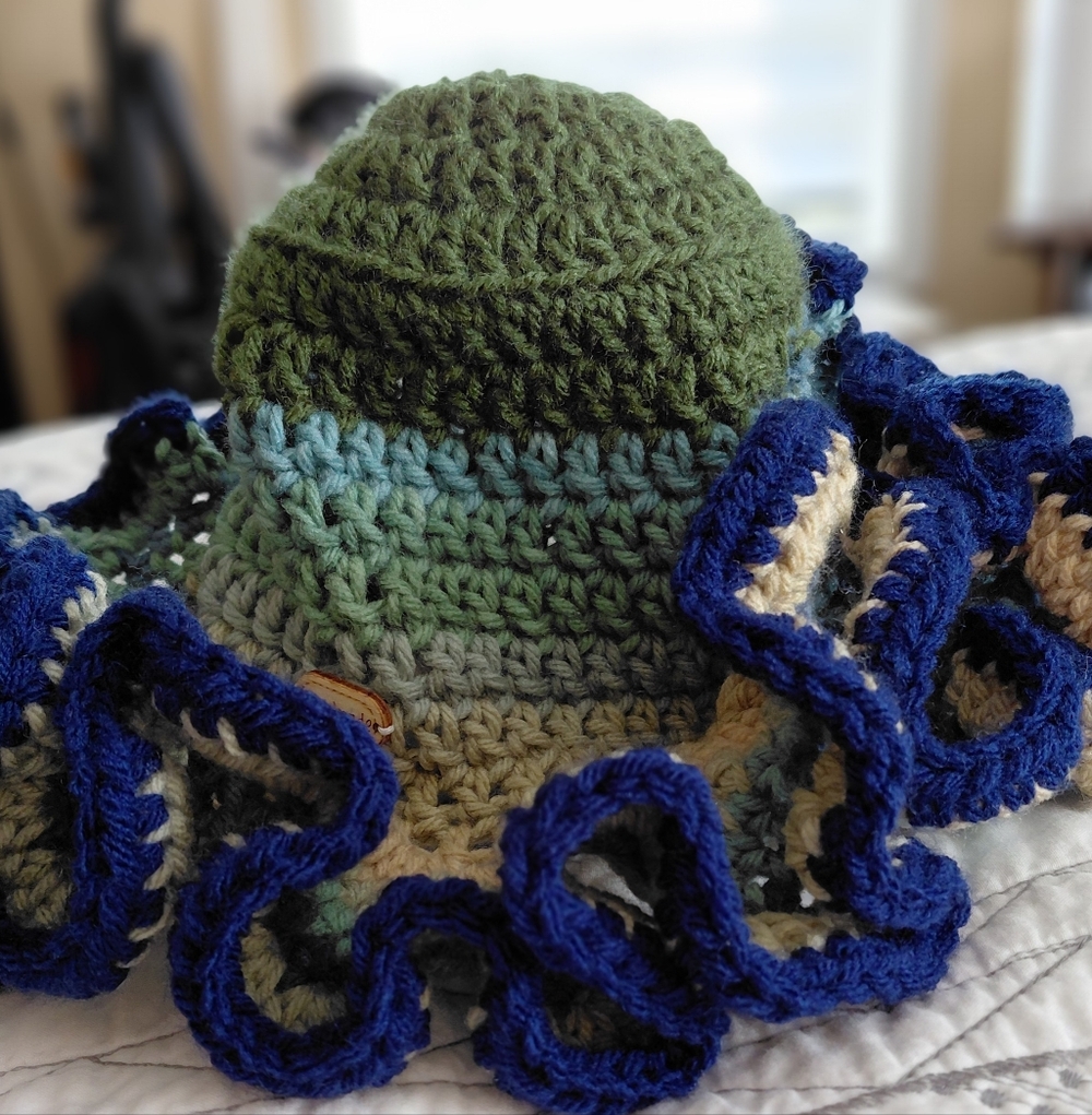 Blue/Multicolor Crochet Hat with Ruffled Brim - Picture 2 of 6